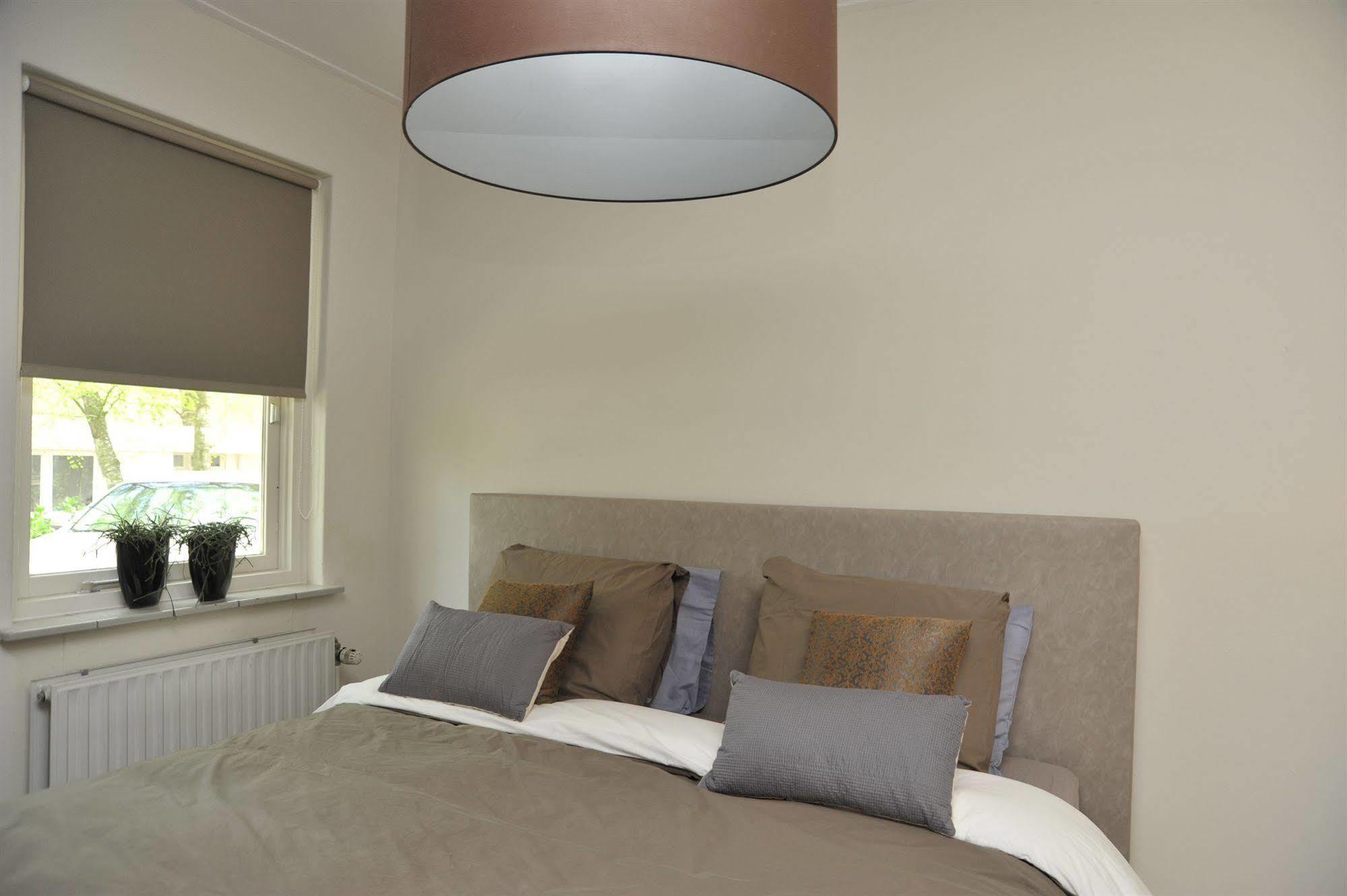 B&B Op De Brabantse Wal Halsteren Ngoại thất bức ảnh